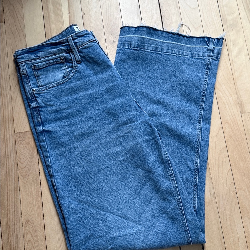 **TALL** American Tall LUNA High Rise Wide Leg Jean - Picture 4 of 9